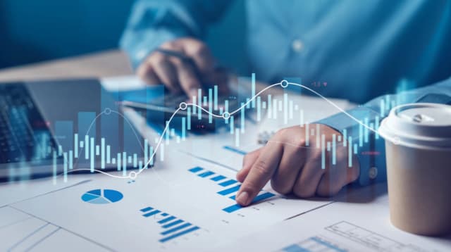 Python for Financial Data Analysis Training Course